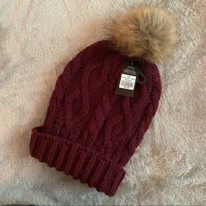 LA Express Winter Pompom Hat